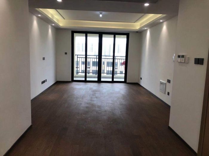 春风南岸东园 4室2厅2卫 136m&sup2;
