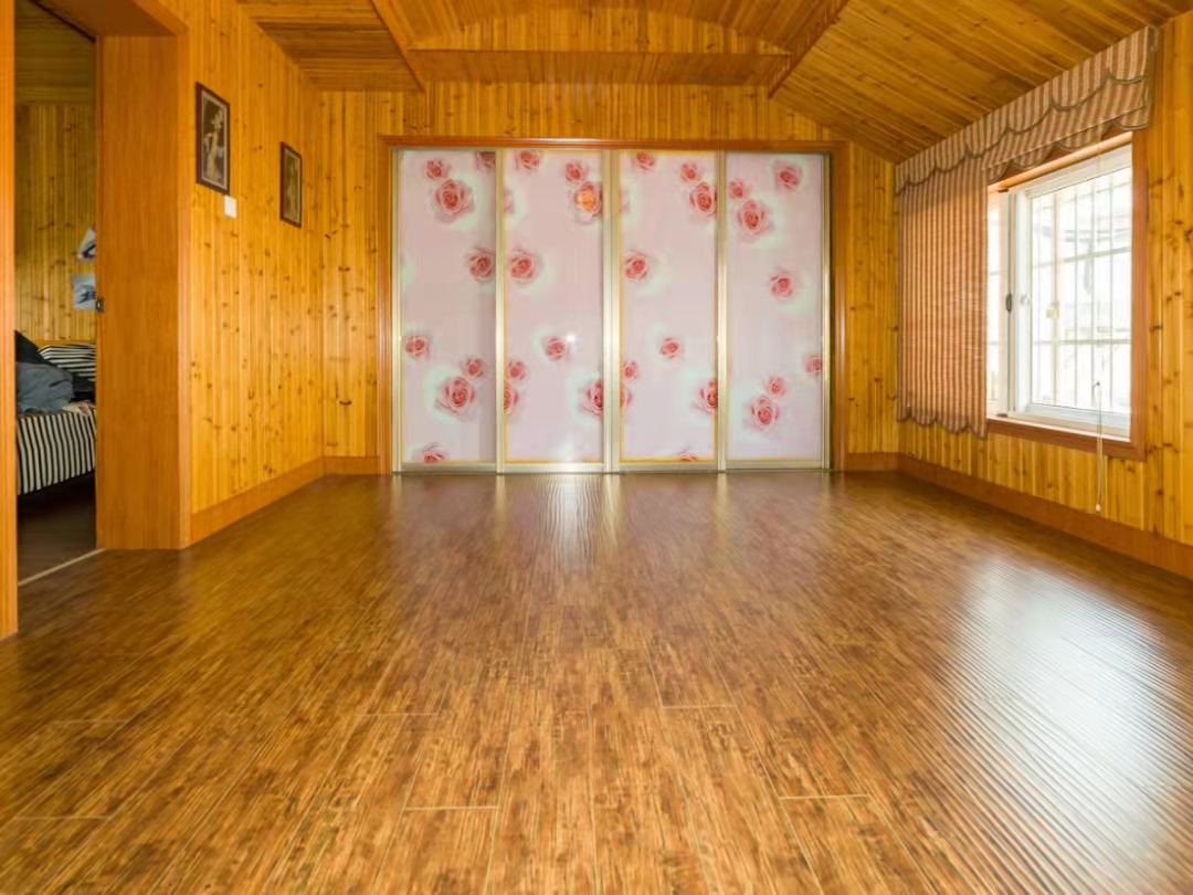金辉花园 3室2厅1卫 150m&sup2;