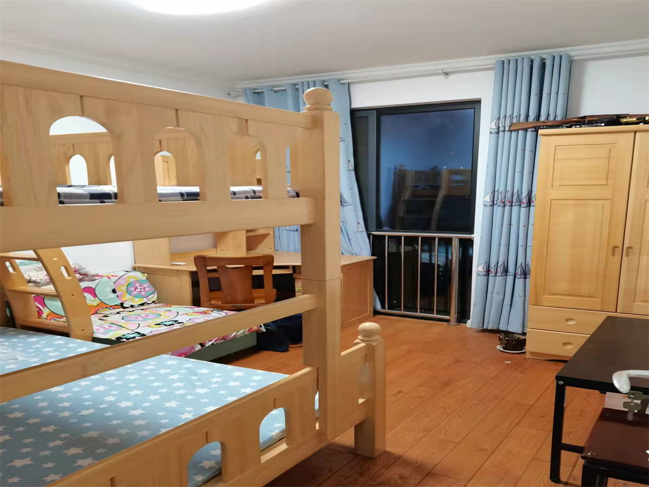 光明幸福天地 3室2厅1卫 115m&sup2;