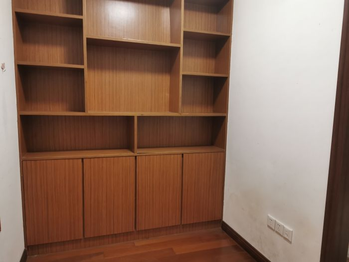 五山公寓 4室2厅2卫 200m&sup2;