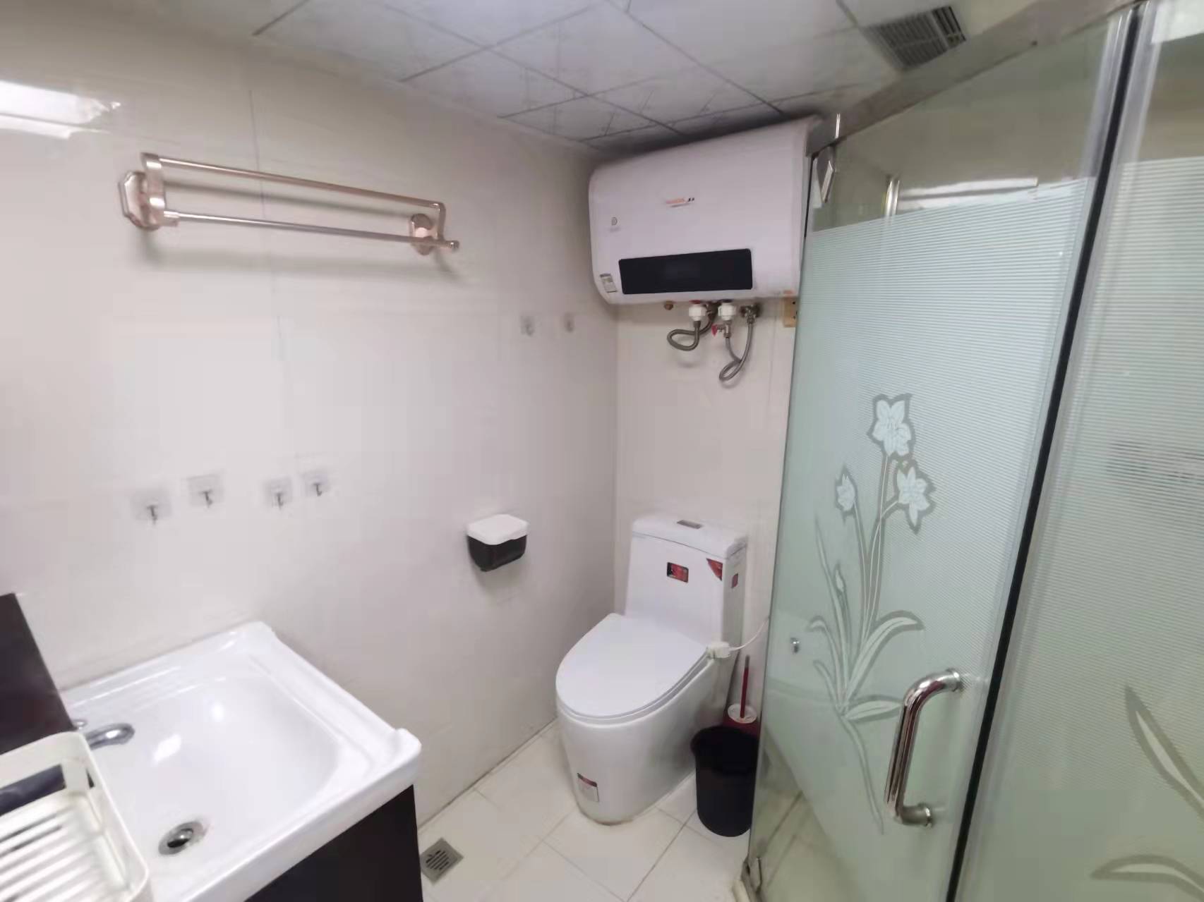 中江电商港 1室1厅1卫 40m&sup2;