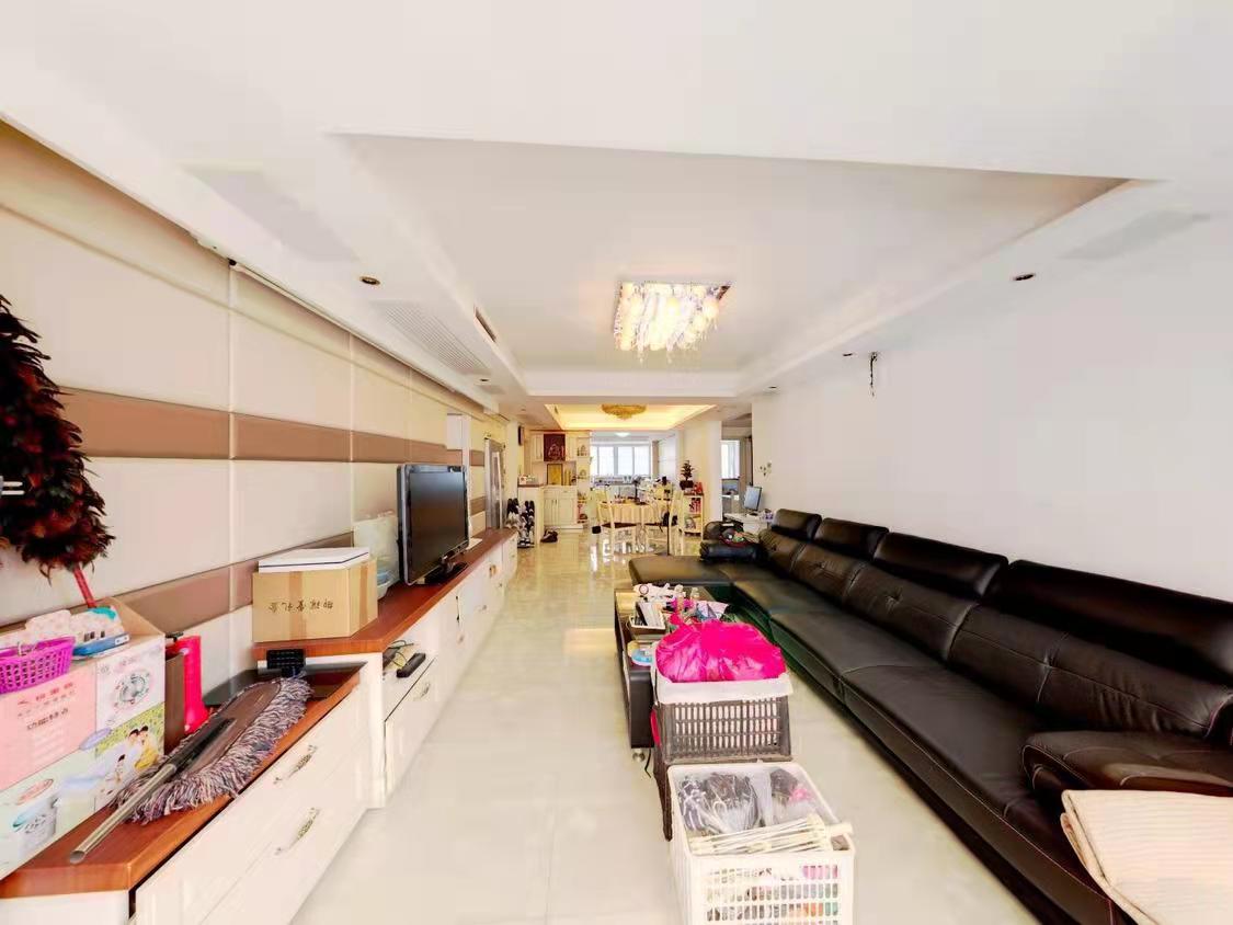 天山花苑西区 3室2厅1卫 132m&sup2;