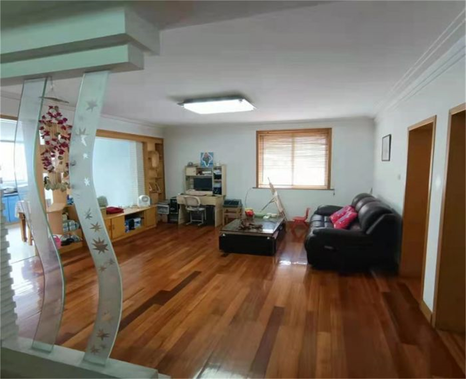 文峰花苑 2室1厅1卫 76m&sup2;