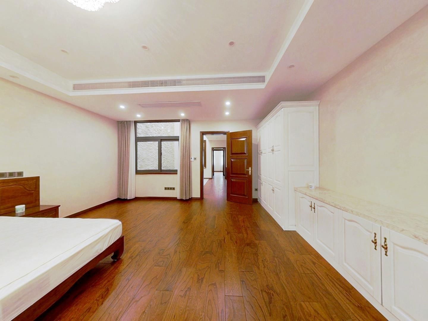 北城一品 5室2厅2卫 350m&sup2;