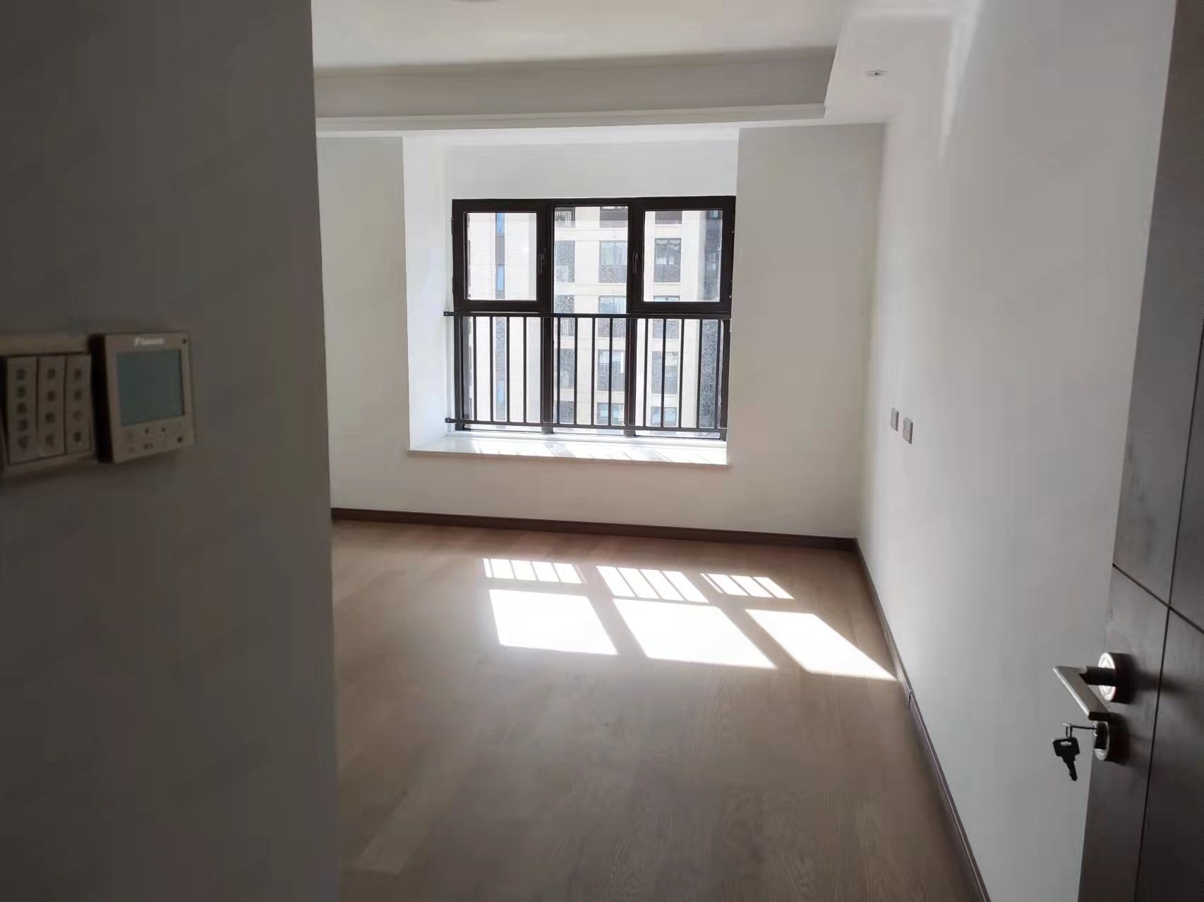 中海上东区 4室2厅2卫 143m&sup2;