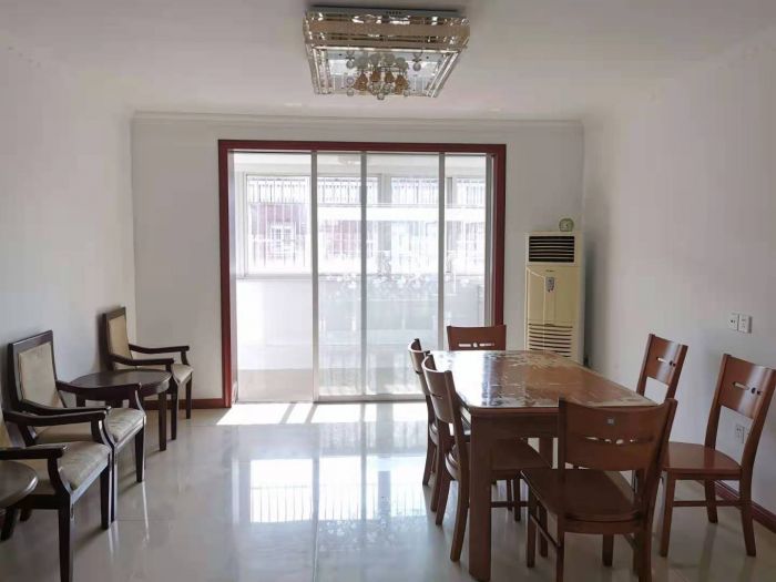 秦灶新村北区 3室2厅1卫 125m&sup2;