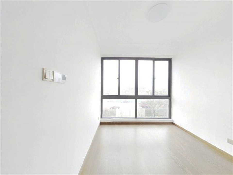 雍华府 3室2厅1卫 114m&sup2;