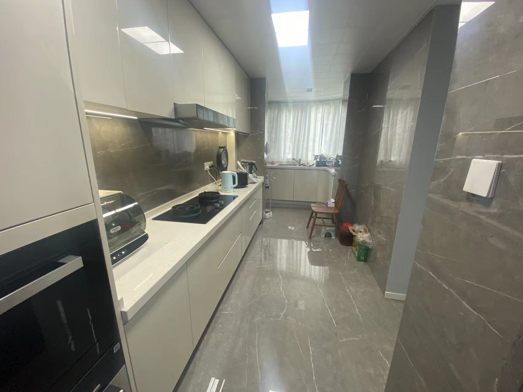 文景嘉苑 6室3厅3卫 300.00m&sup2;