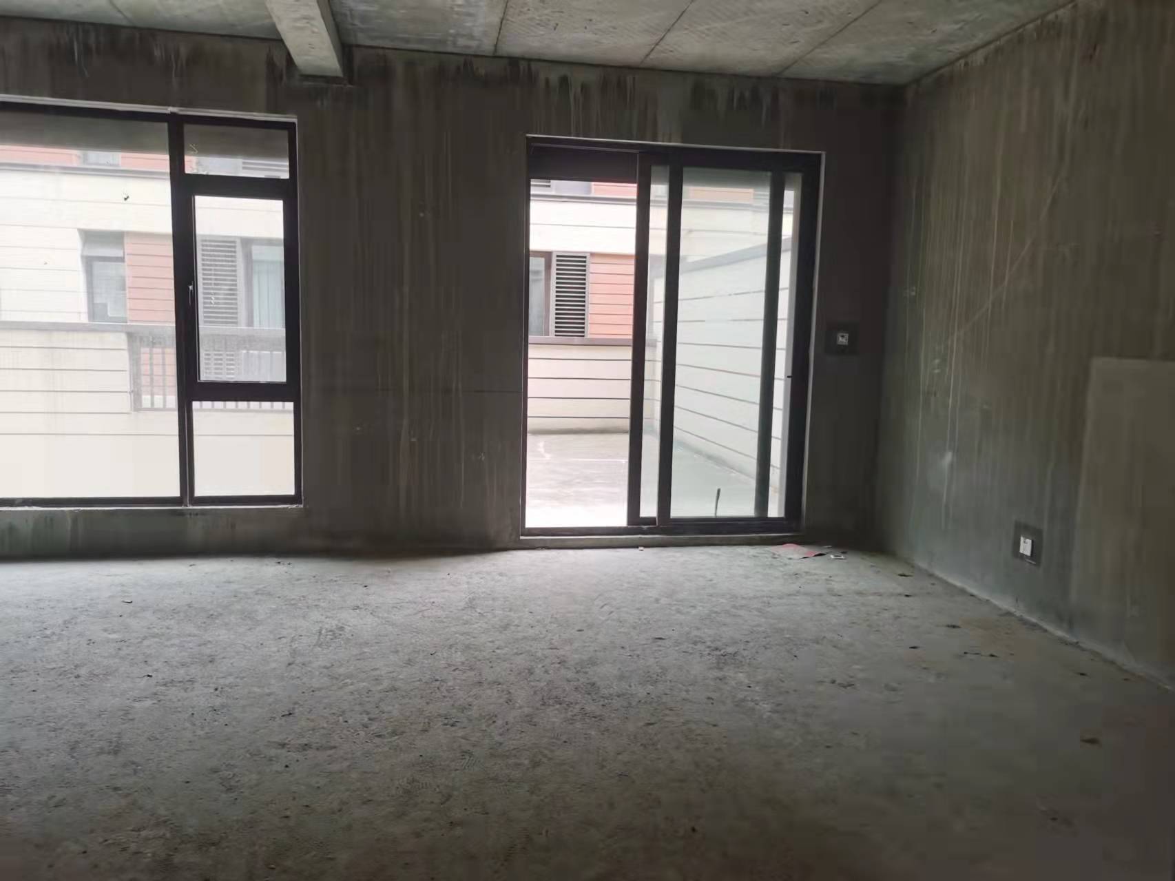 万科白鹭郡 6室2厅3卫 165.00m&sup2;