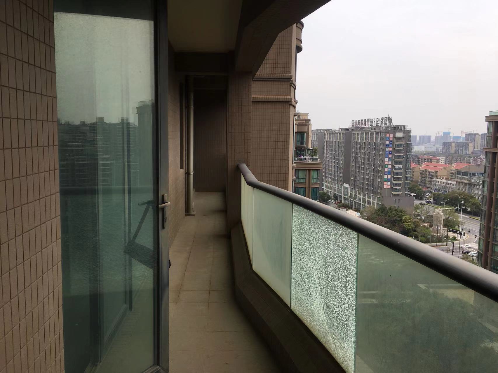 绿城玉兰公寓 2室2厅1卫 102m&sup2;