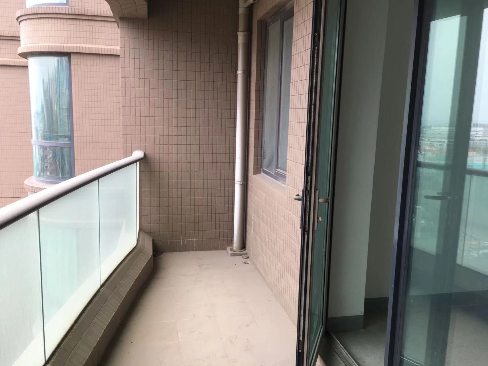 绿城玉兰公寓 2室2厅1卫 102m&sup2;