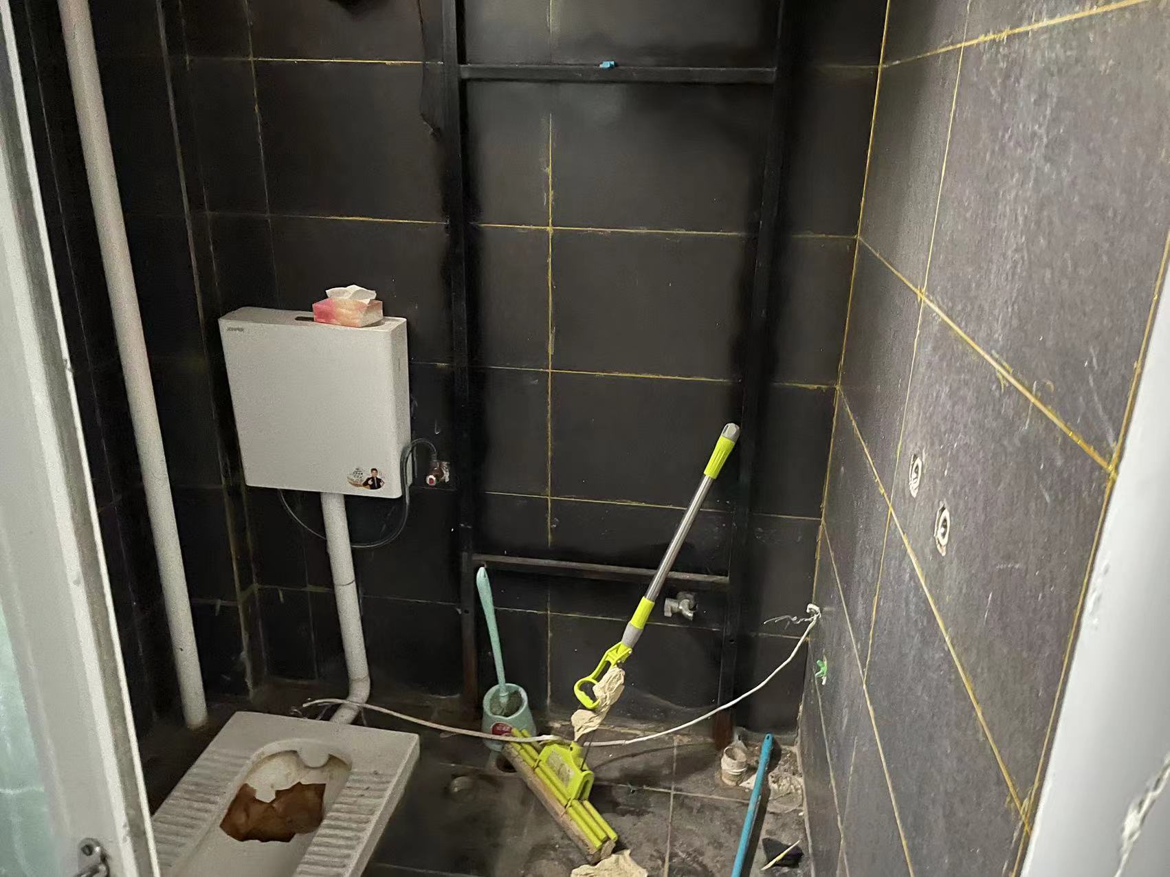万濠星城 1室1厅1卫 65m²