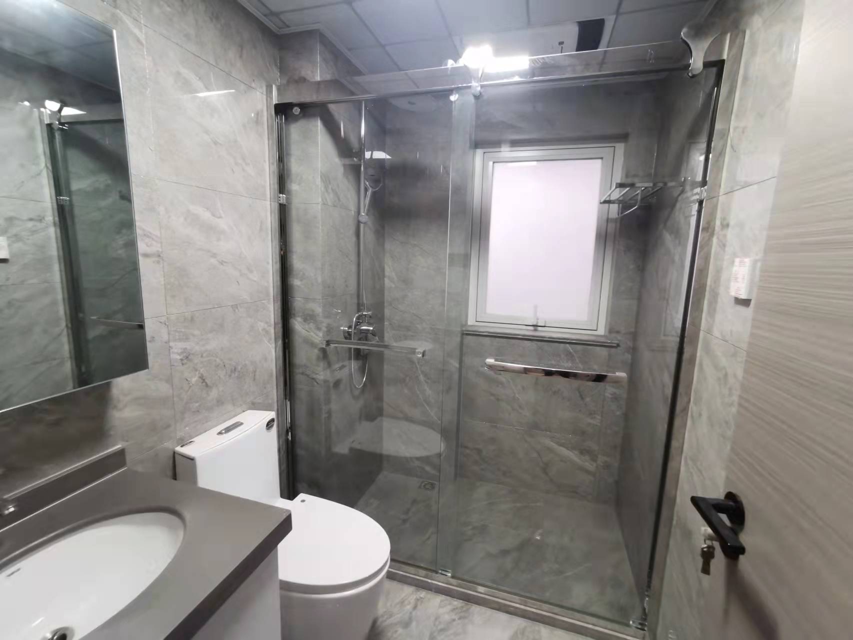 南山国际社区 3室2厅2卫 104.00m&sup2;