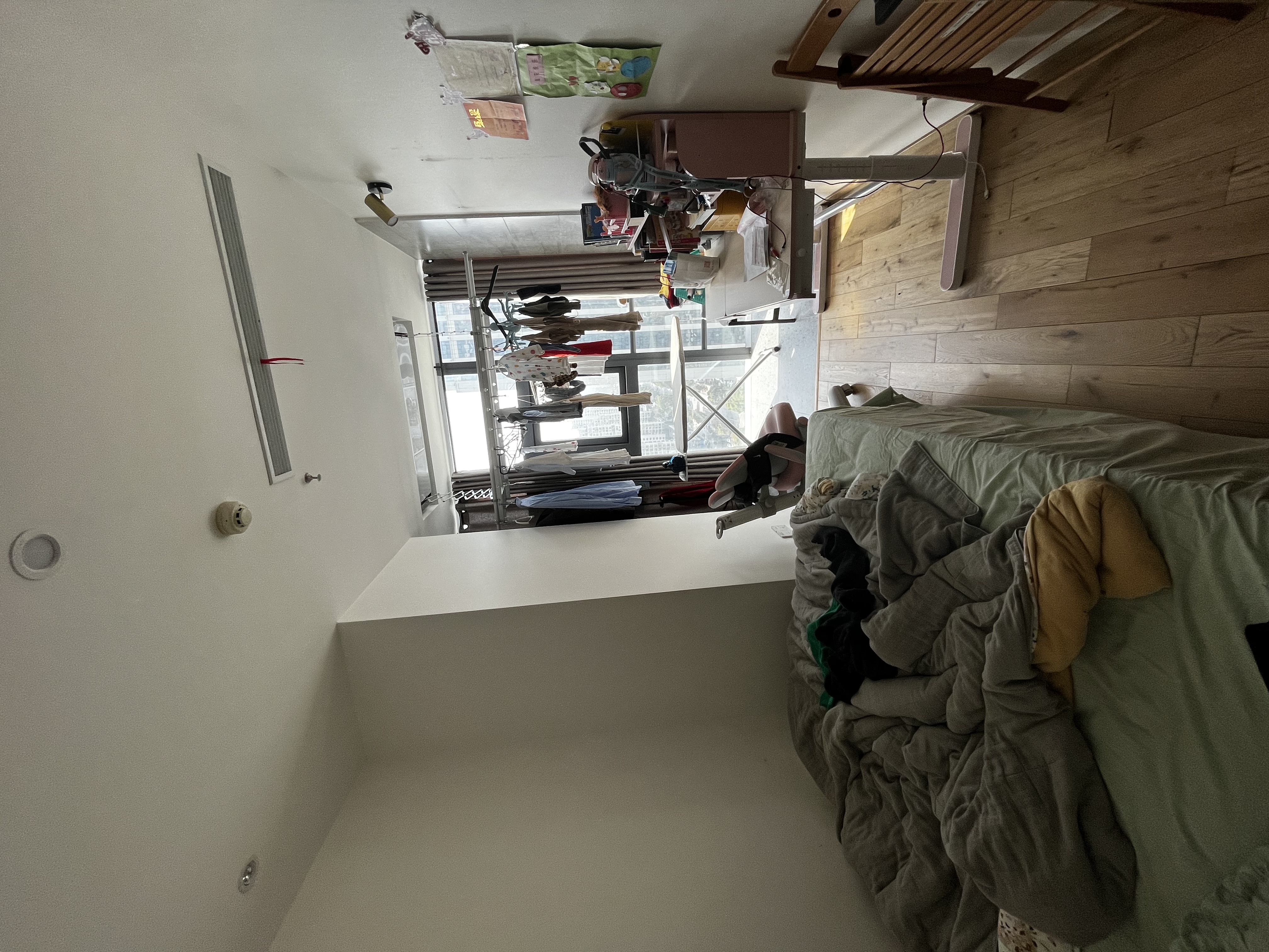 凤凰文化广场 3室2厅1卫 145m&sup2;