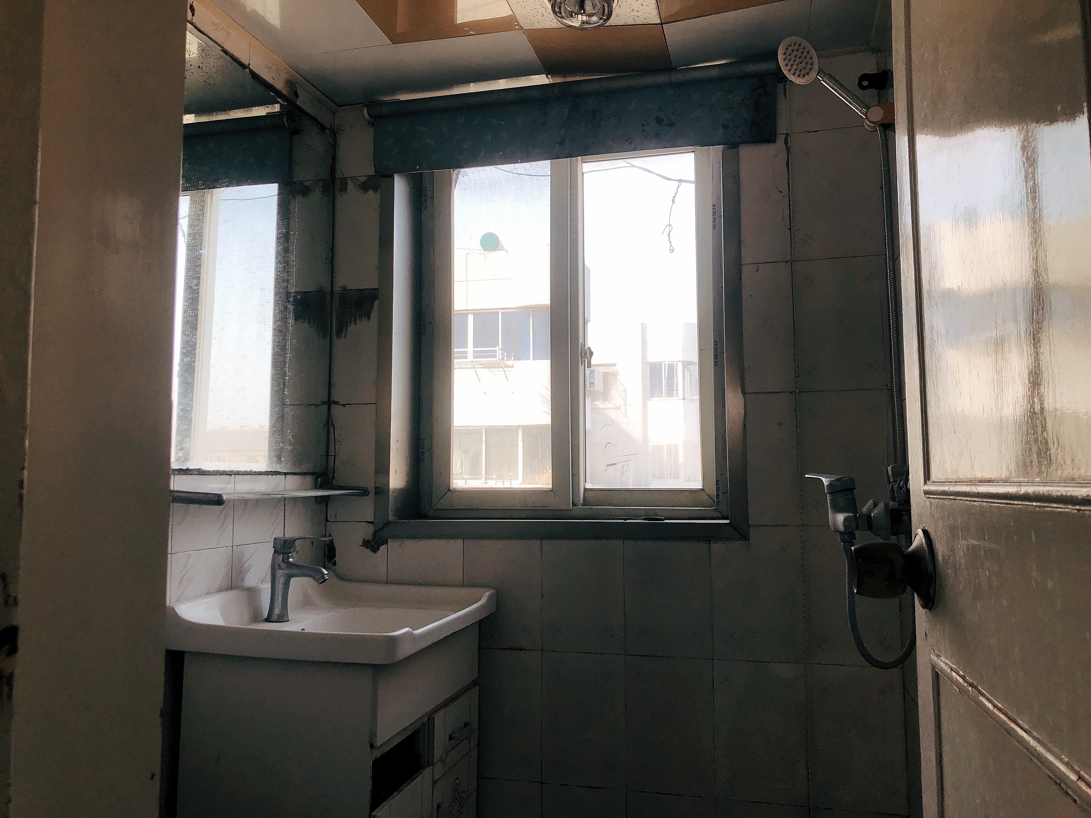 濠东路51号小区 2室1厅1卫 68.36m&sup2;