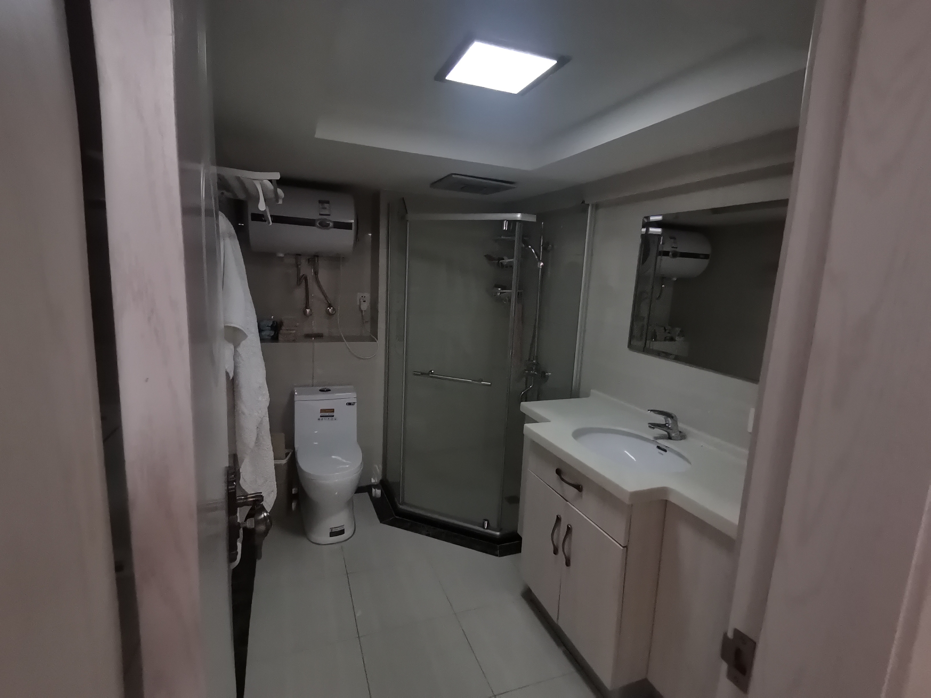 绿洲国际商务公馆C 2室2厅1卫 52.8m&sup2;