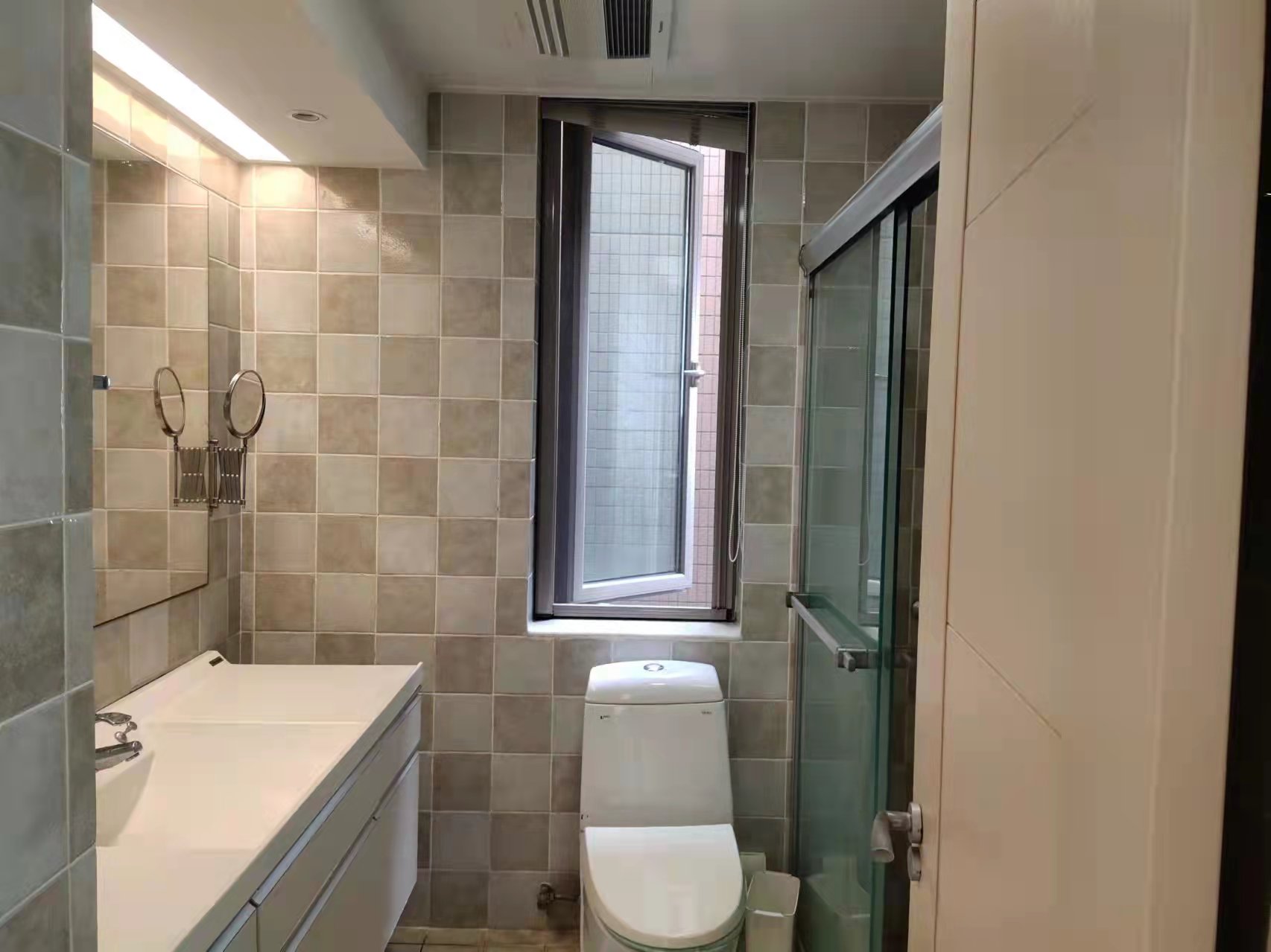 绿城玉兰公寓 2室2厅1卫 82m²