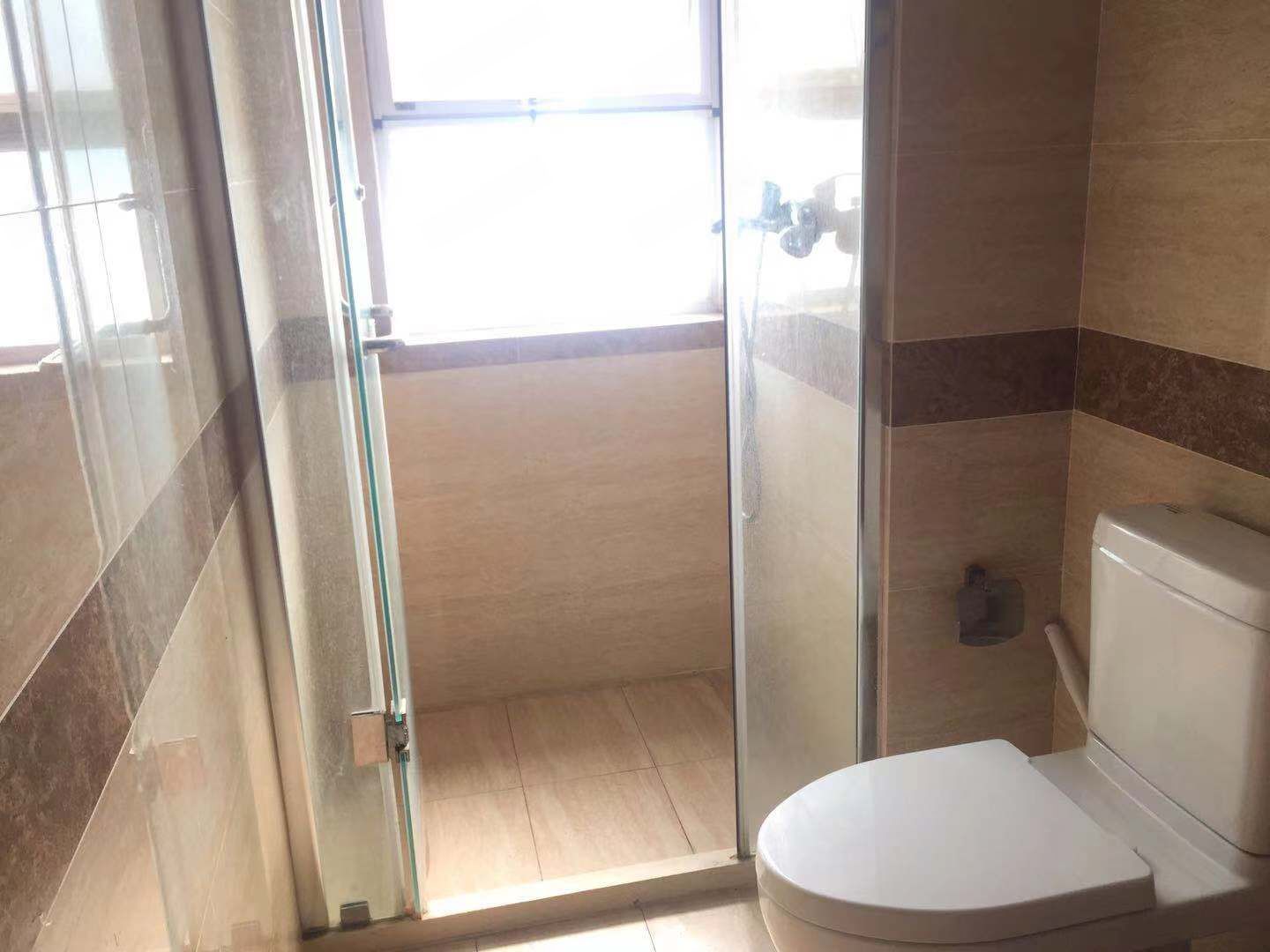 万科濠河传奇 3室2厅1卫 107m&sup2;
