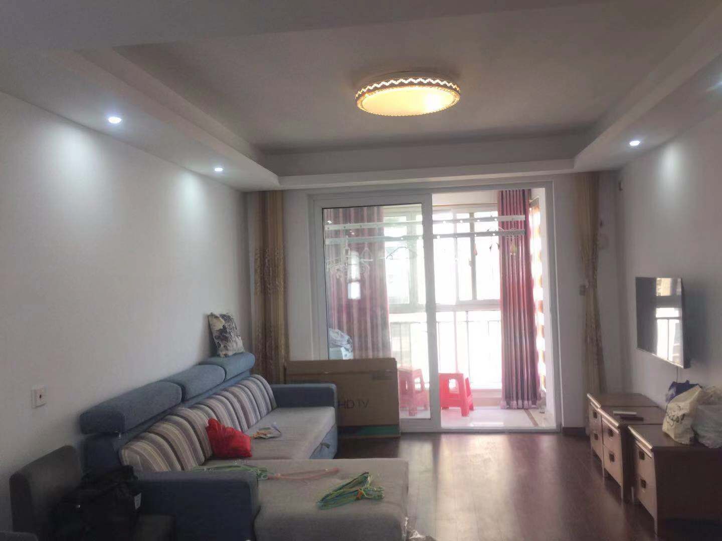 万科濠河传奇 3室2厅1卫 107m&sup2;