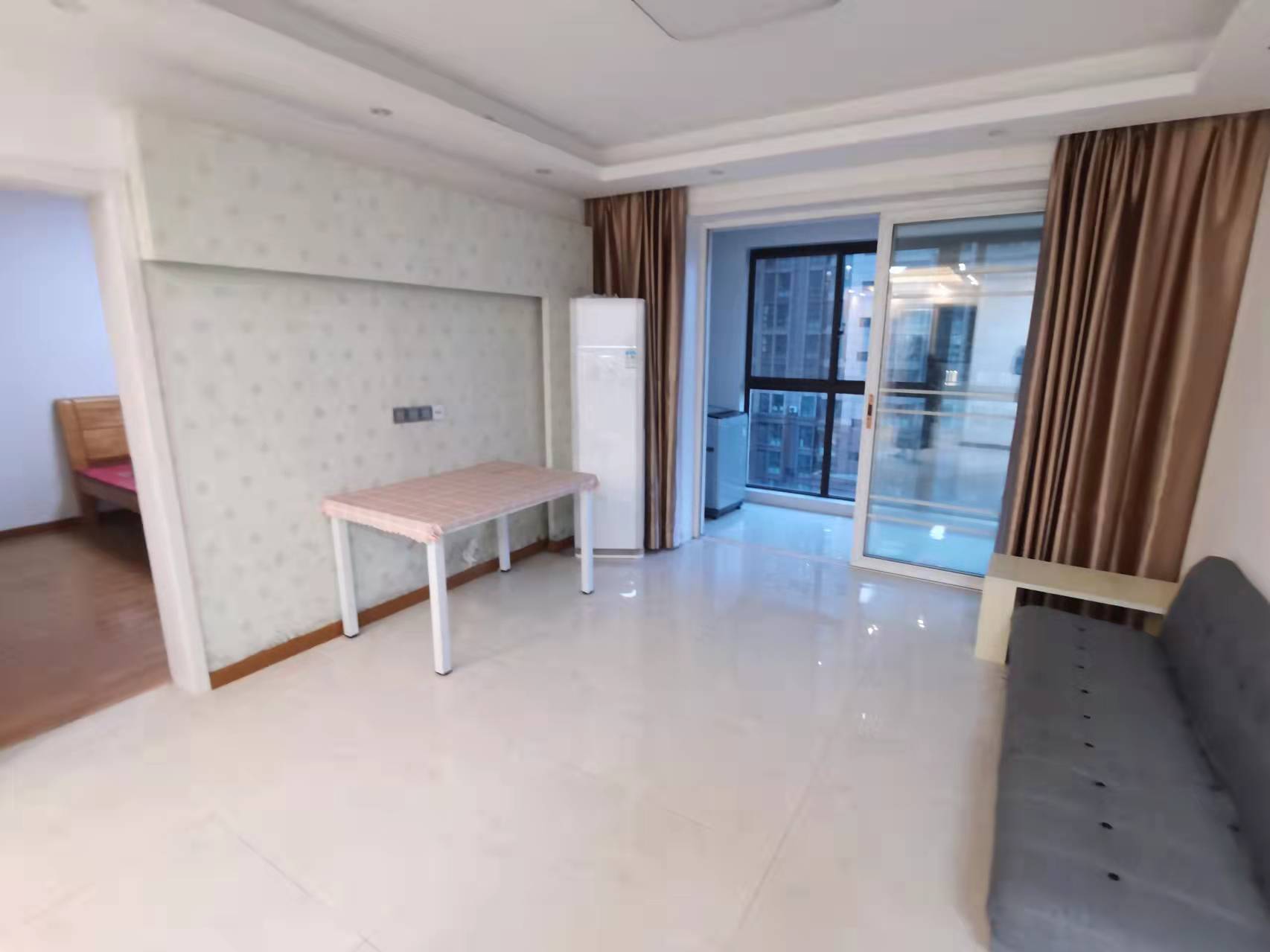 同和嘉苑南区 3室2厅1卫 114m&sup2;
