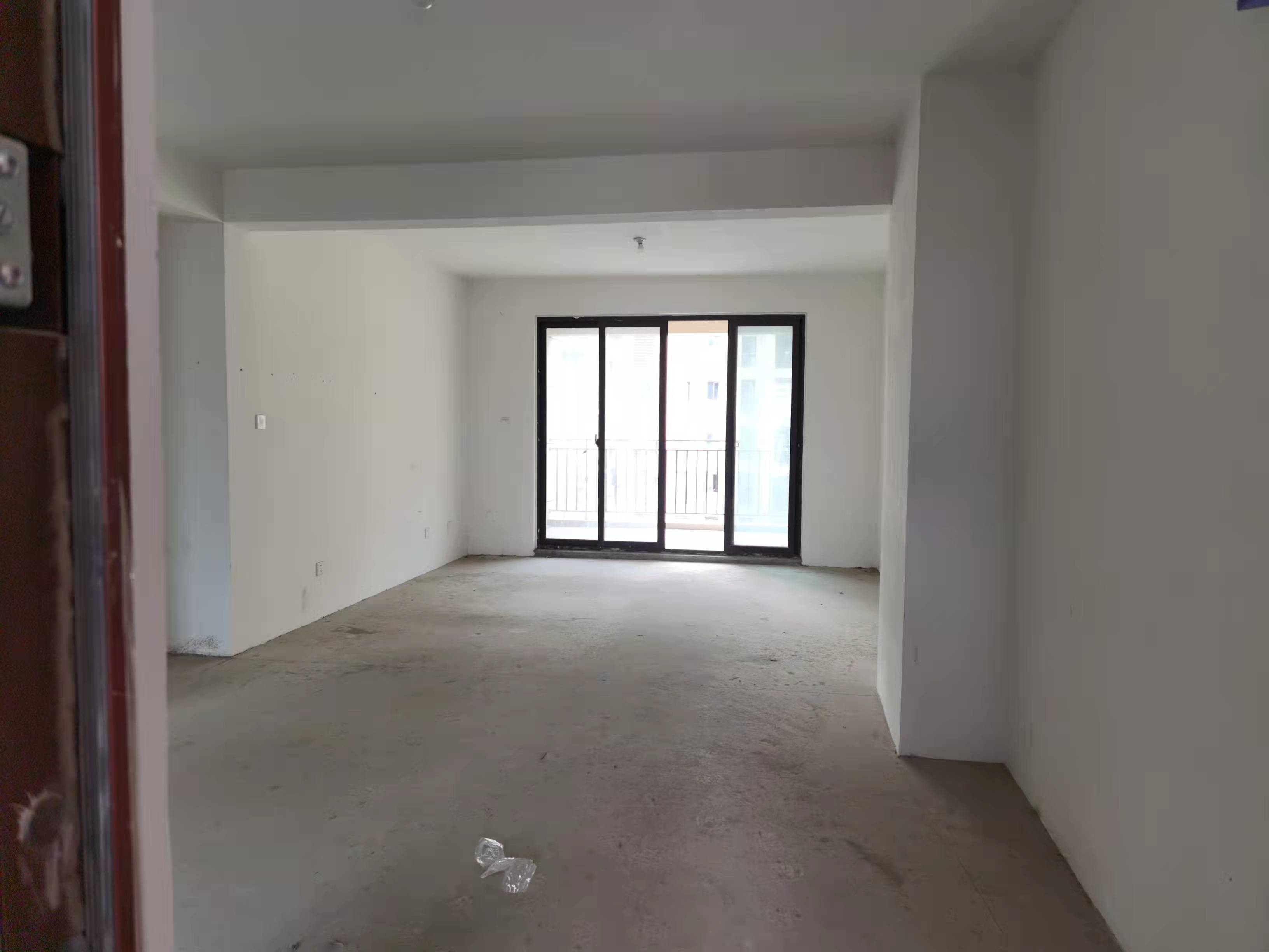 正泰江岸水苑 3室2厅2卫 136m&sup2;