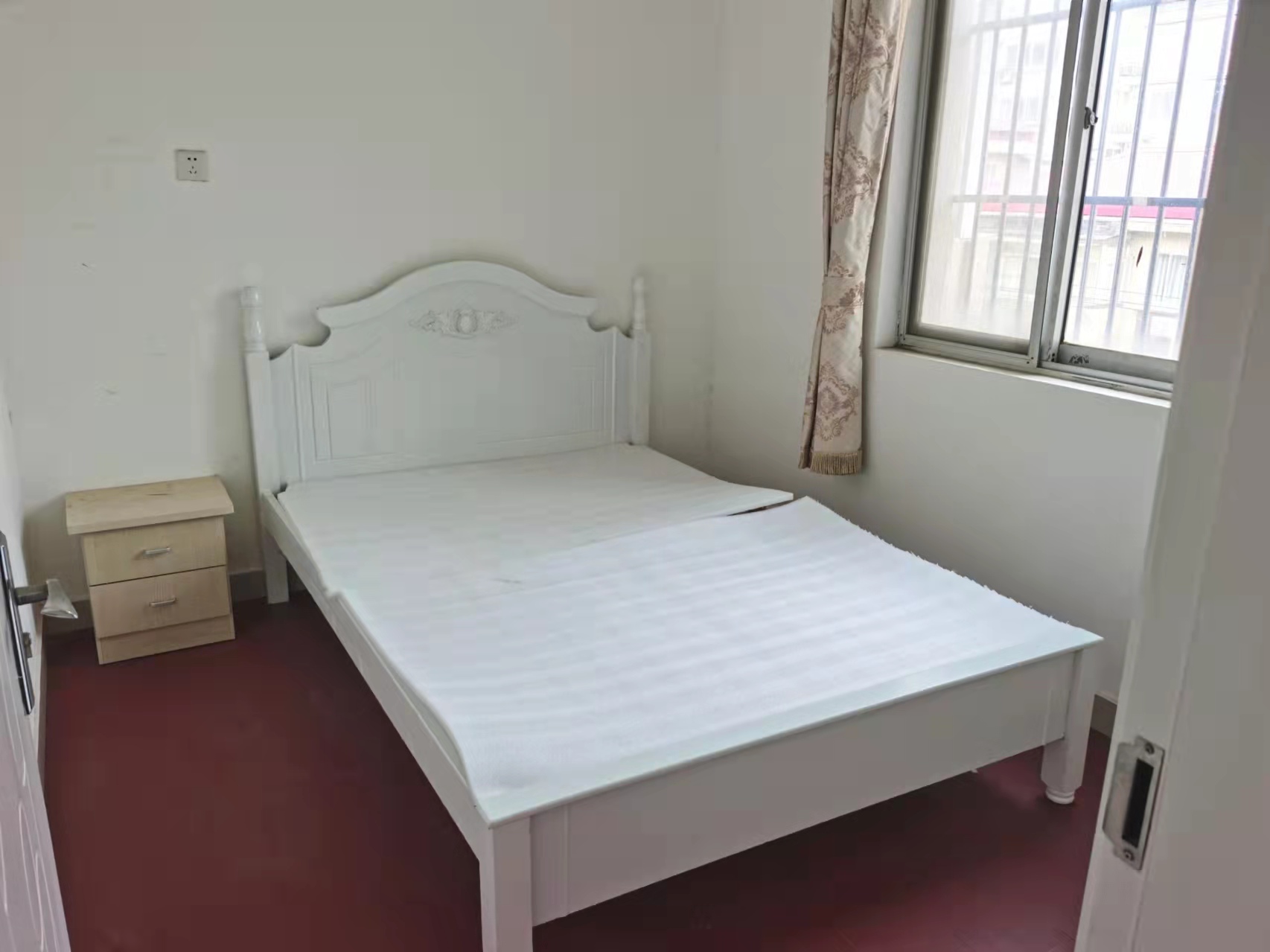 新桃园 2室2厅1卫 70.00m&sup2;
