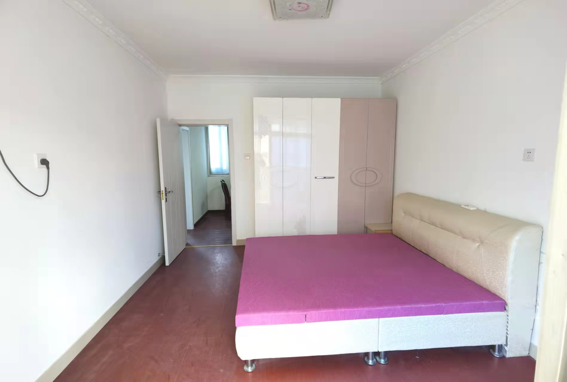新桃园 2室2厅1卫 70.00m&sup2;
