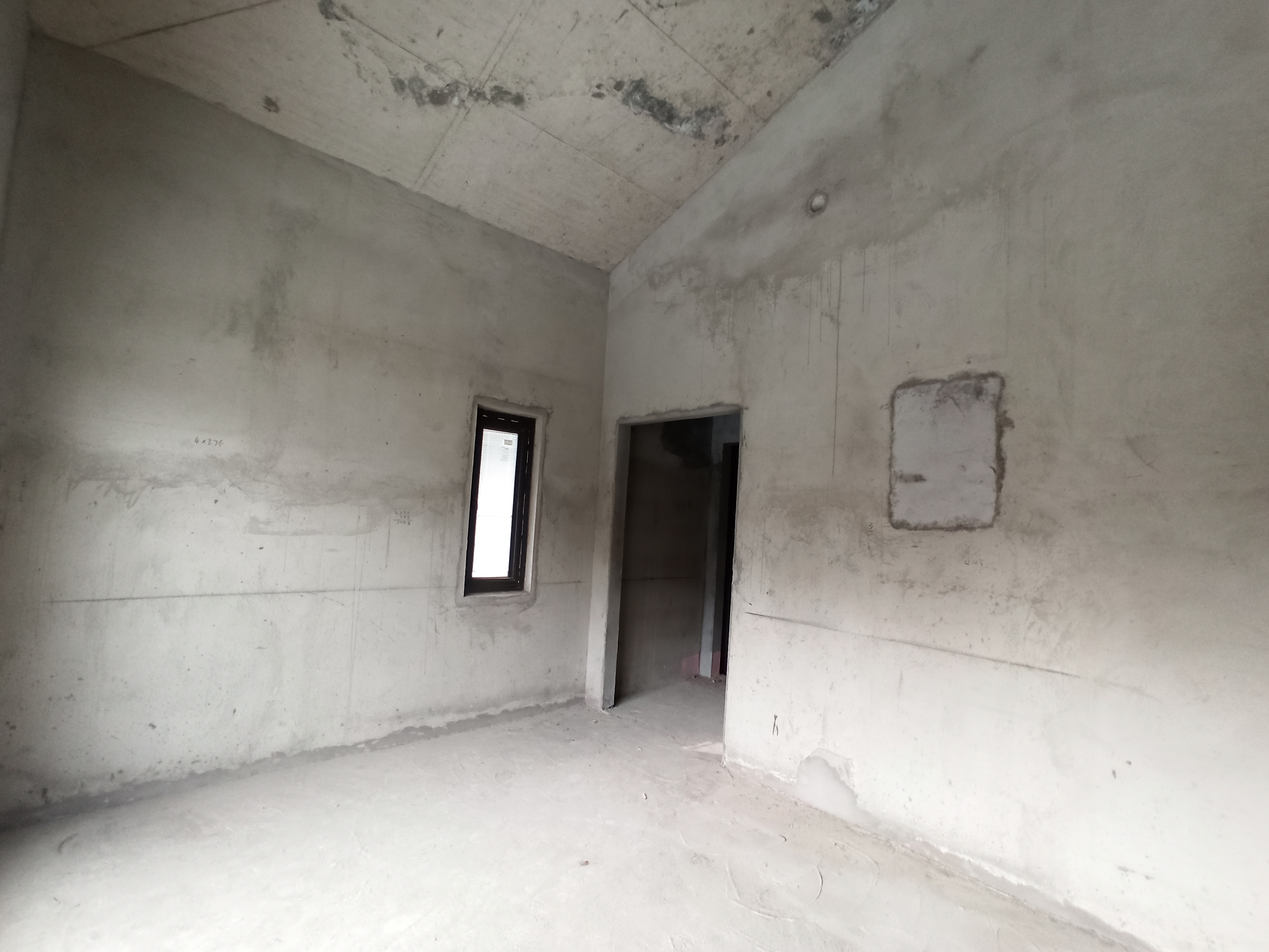 恒大悦珑湾 4室2厅3卫 141m&sup2;