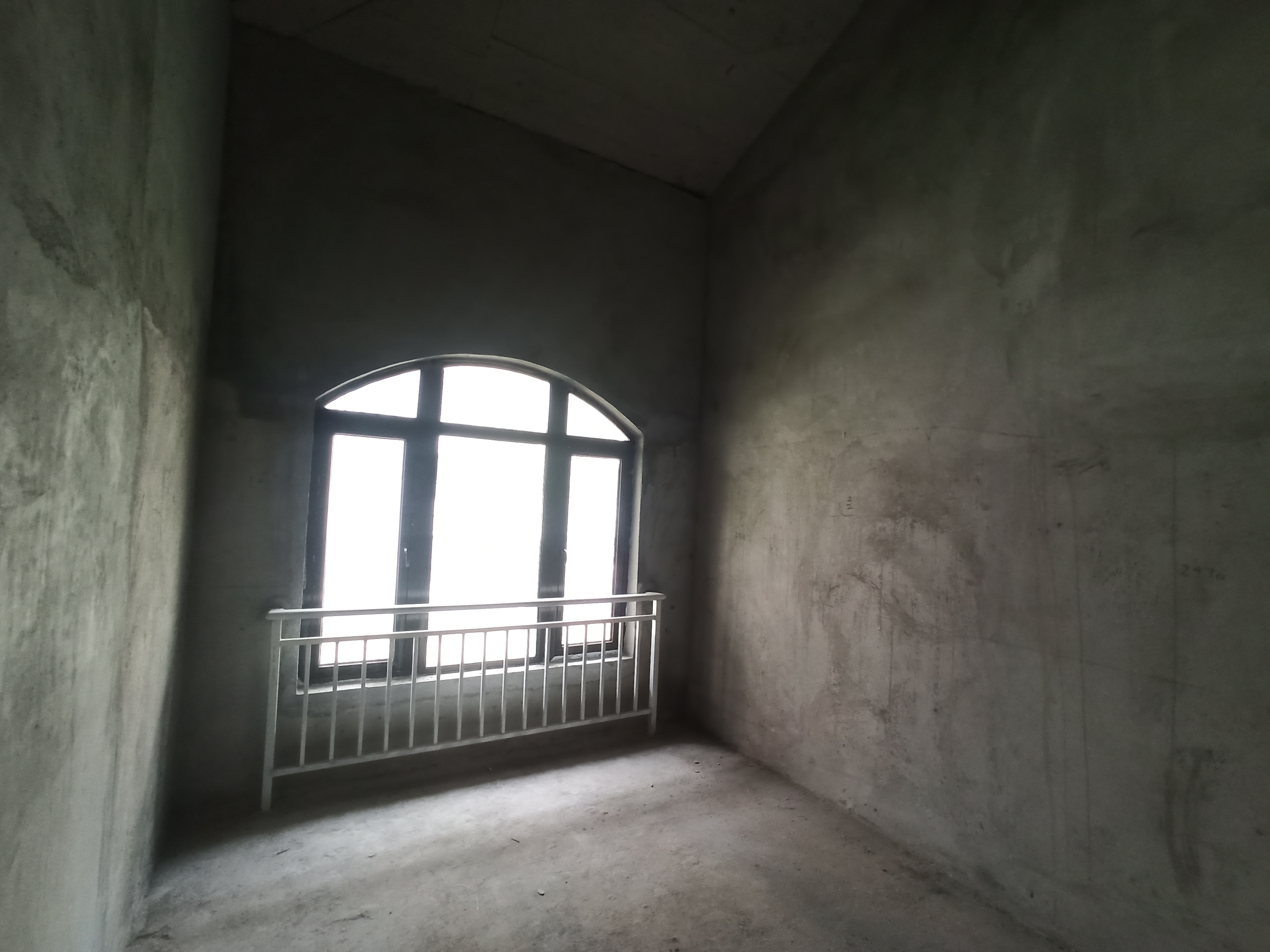 恒大悦珑湾 3室2厅1卫 141m&sup2;