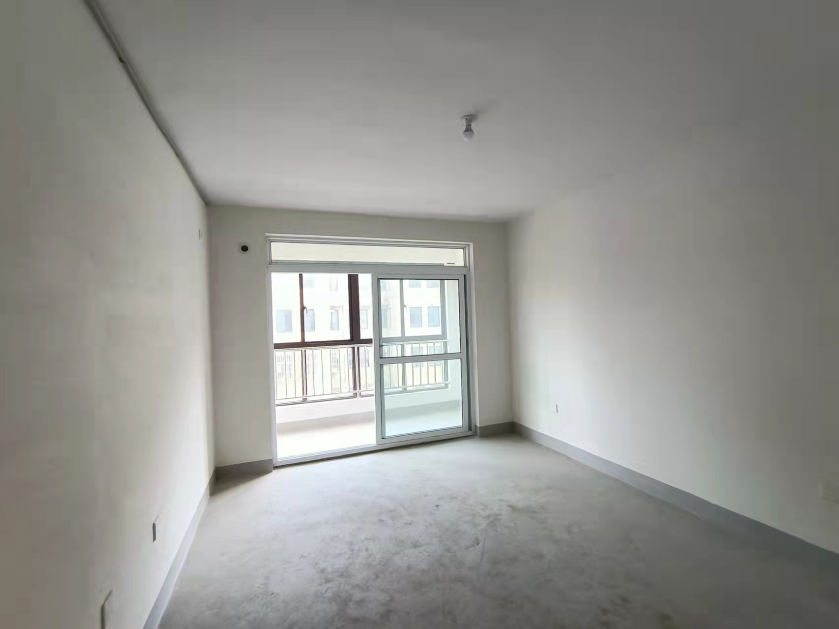 海港新村 2室1厅1卫 68m&sup2;