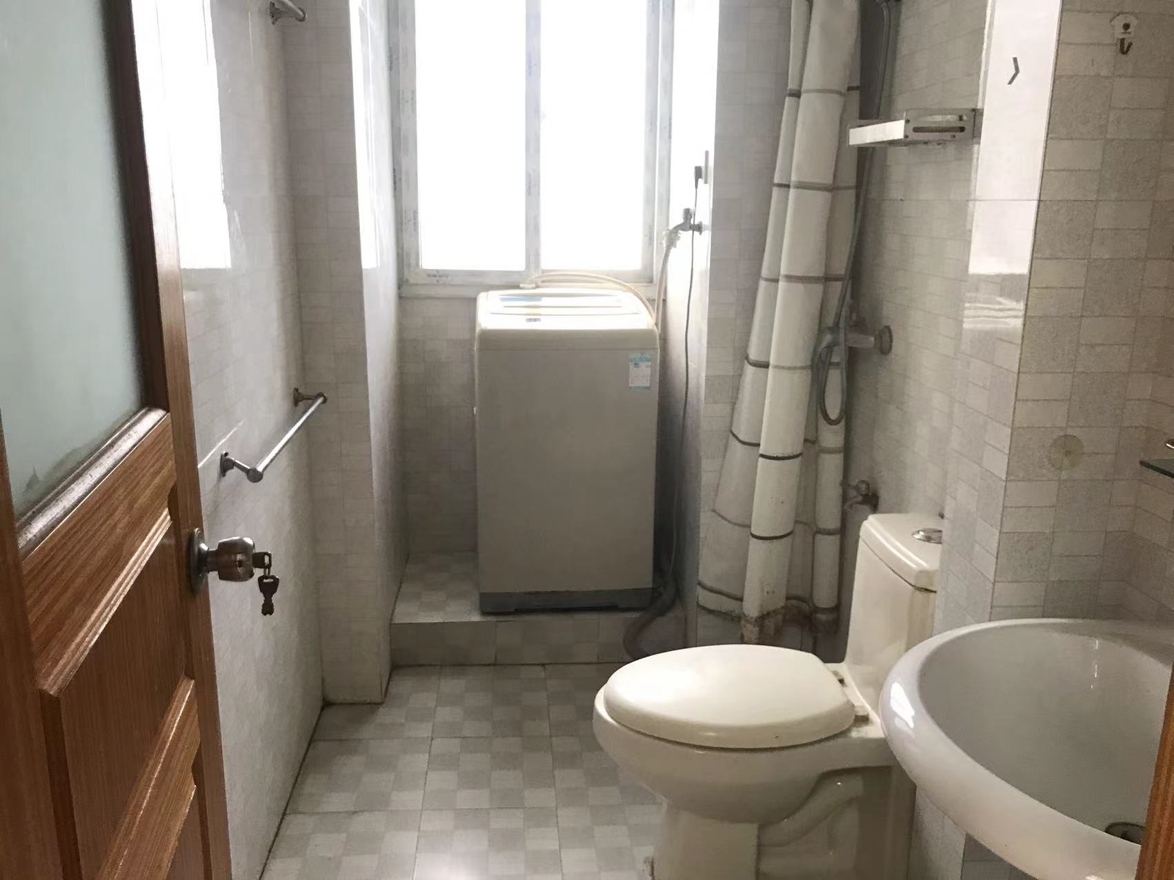 将军一园 1室1厅1卫 50m&sup2;