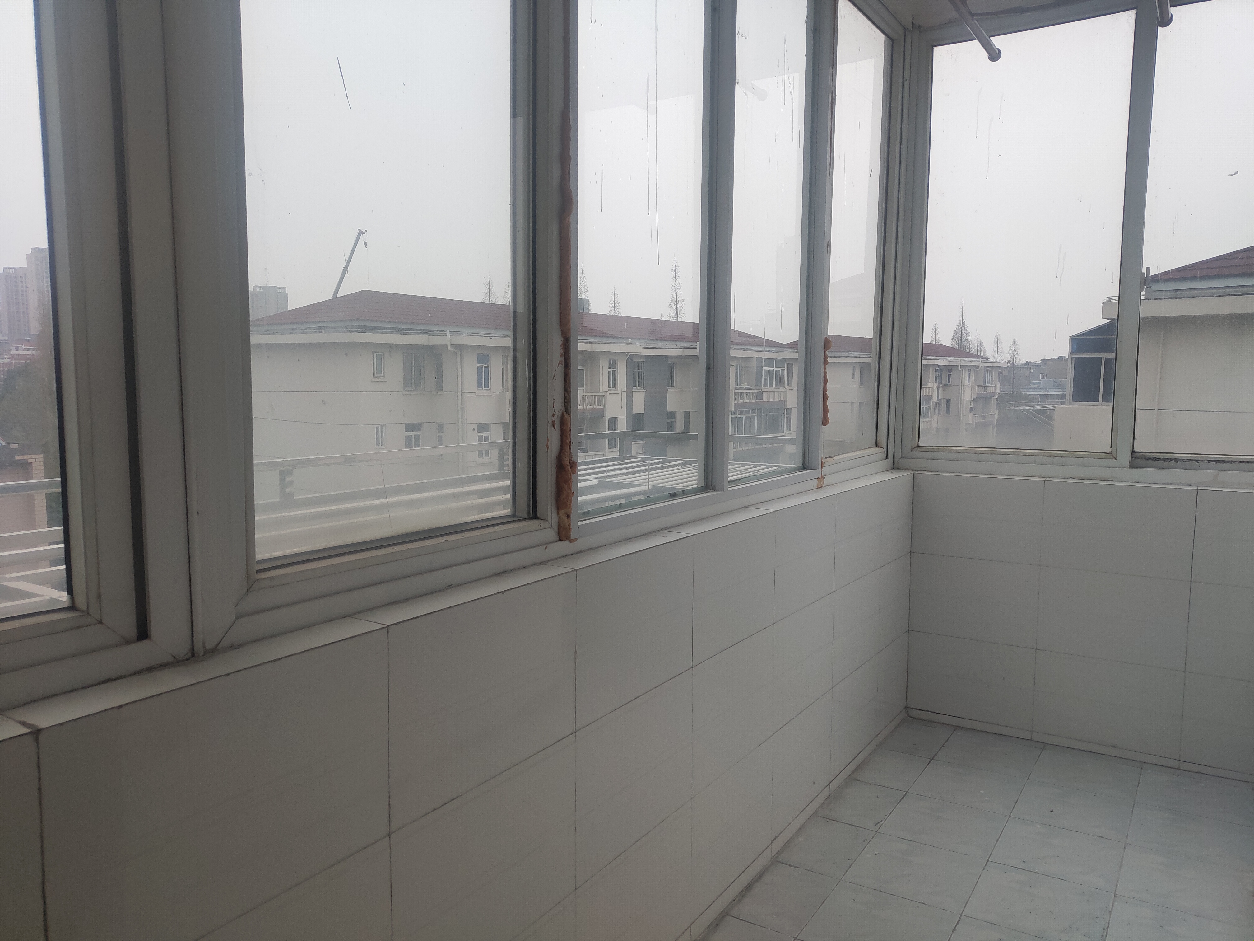 易家桥新村 1室1厅1卫 53m&sup2;