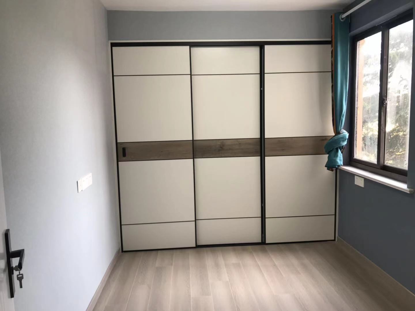 华能大厦 2室1厅1卫 72.8m&sup2;