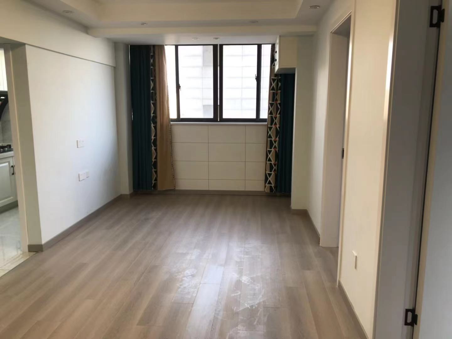 华能大厦 2室1厅1卫 72.8m&sup2;