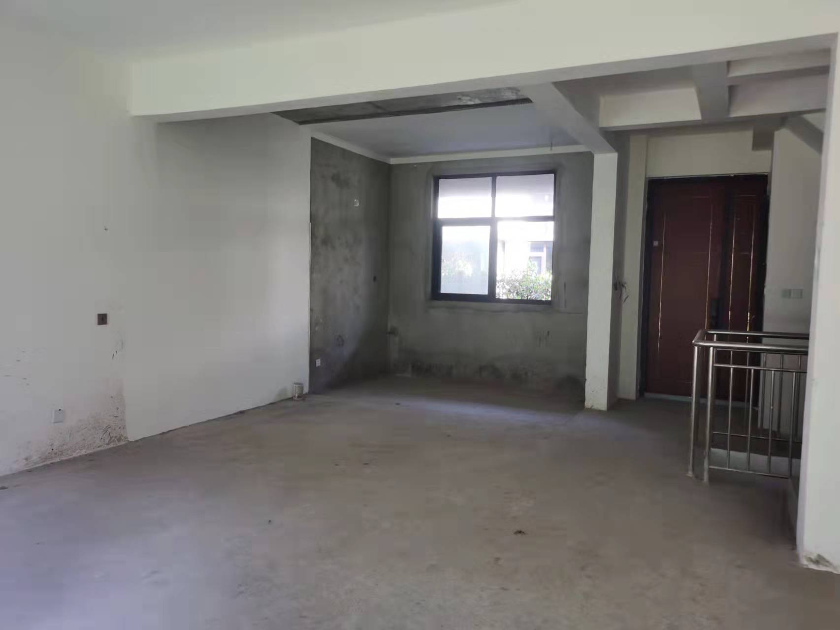 远创紫樾台 4室2厅3卫 188m²