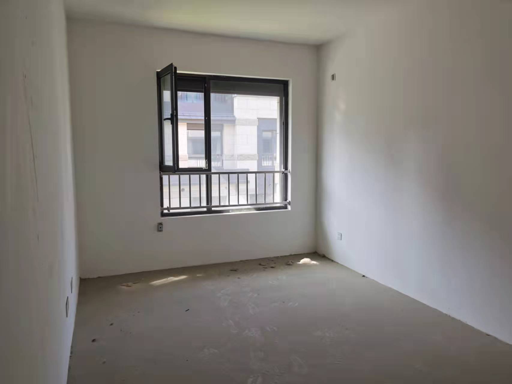 远创紫樾台 4室2厅3卫 188m&sup2;