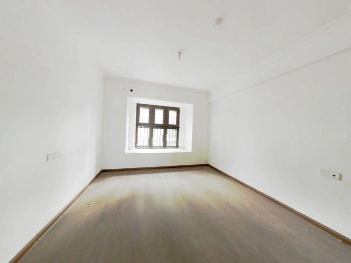 碧桂园时代悦城 3室2厅2卫 114m&sup2;