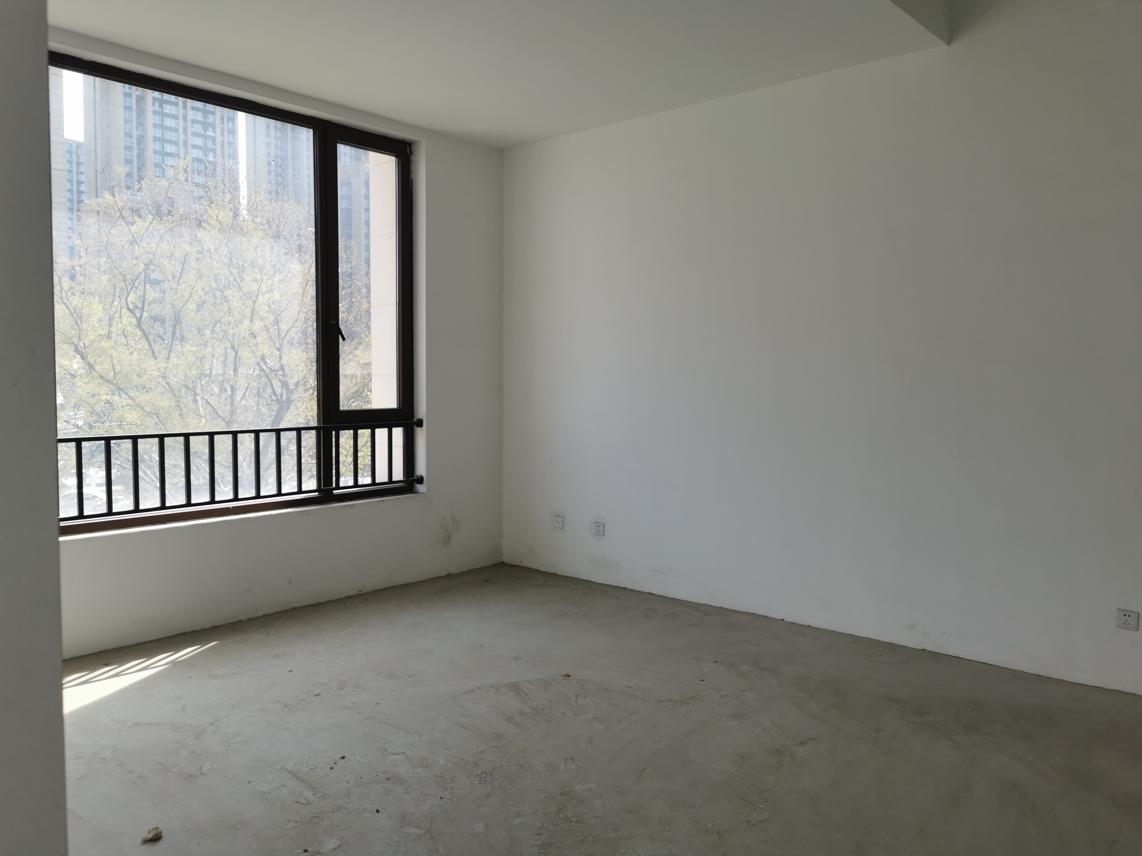 城山隐花苑 4室2厅1卫 345.00m&sup2;