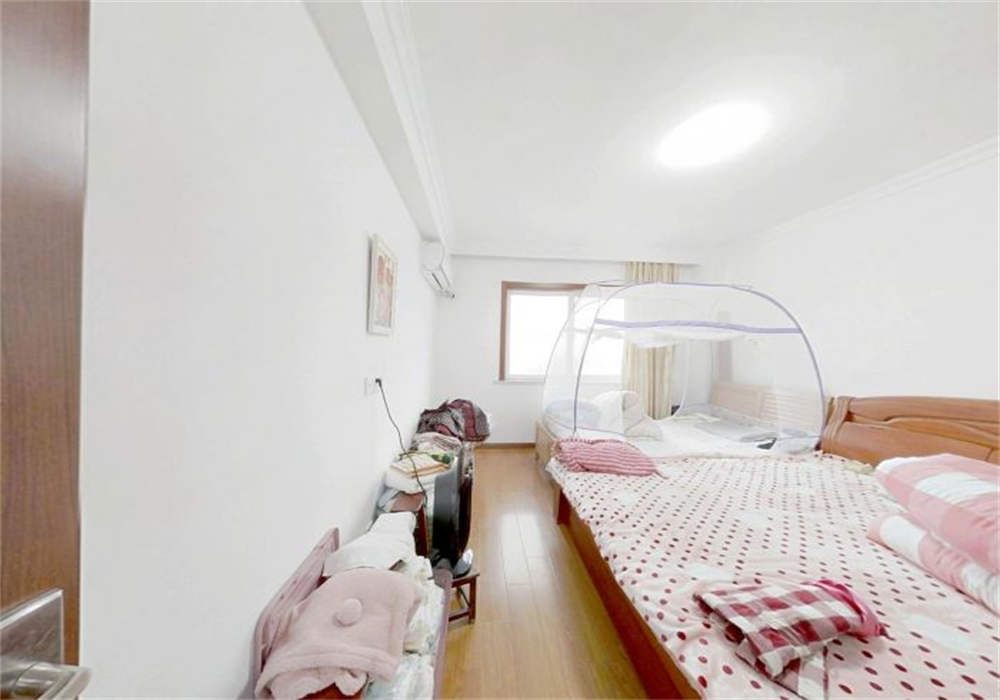 公园二村 3室2厅1卫 126.00m&sup2;