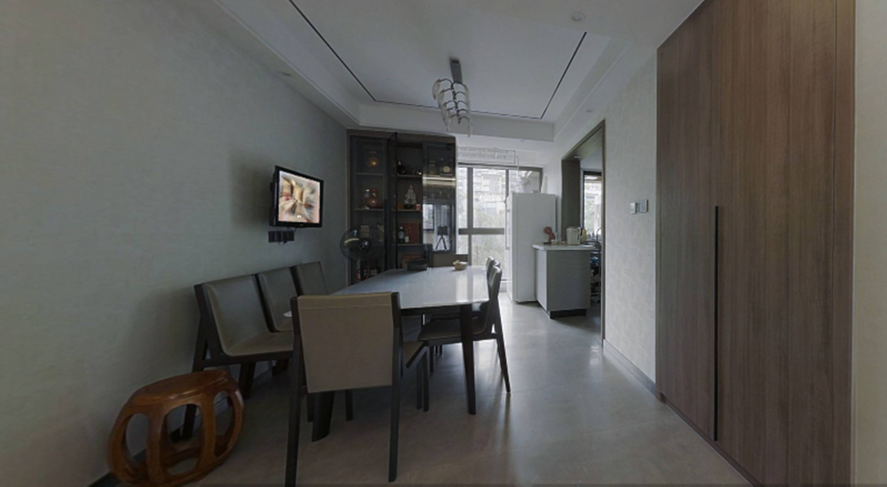 万濠山庄 3室2厅2卫 143m&sup2;