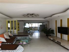 天都花苑 3室1厅1卫 153.67m&sup2;