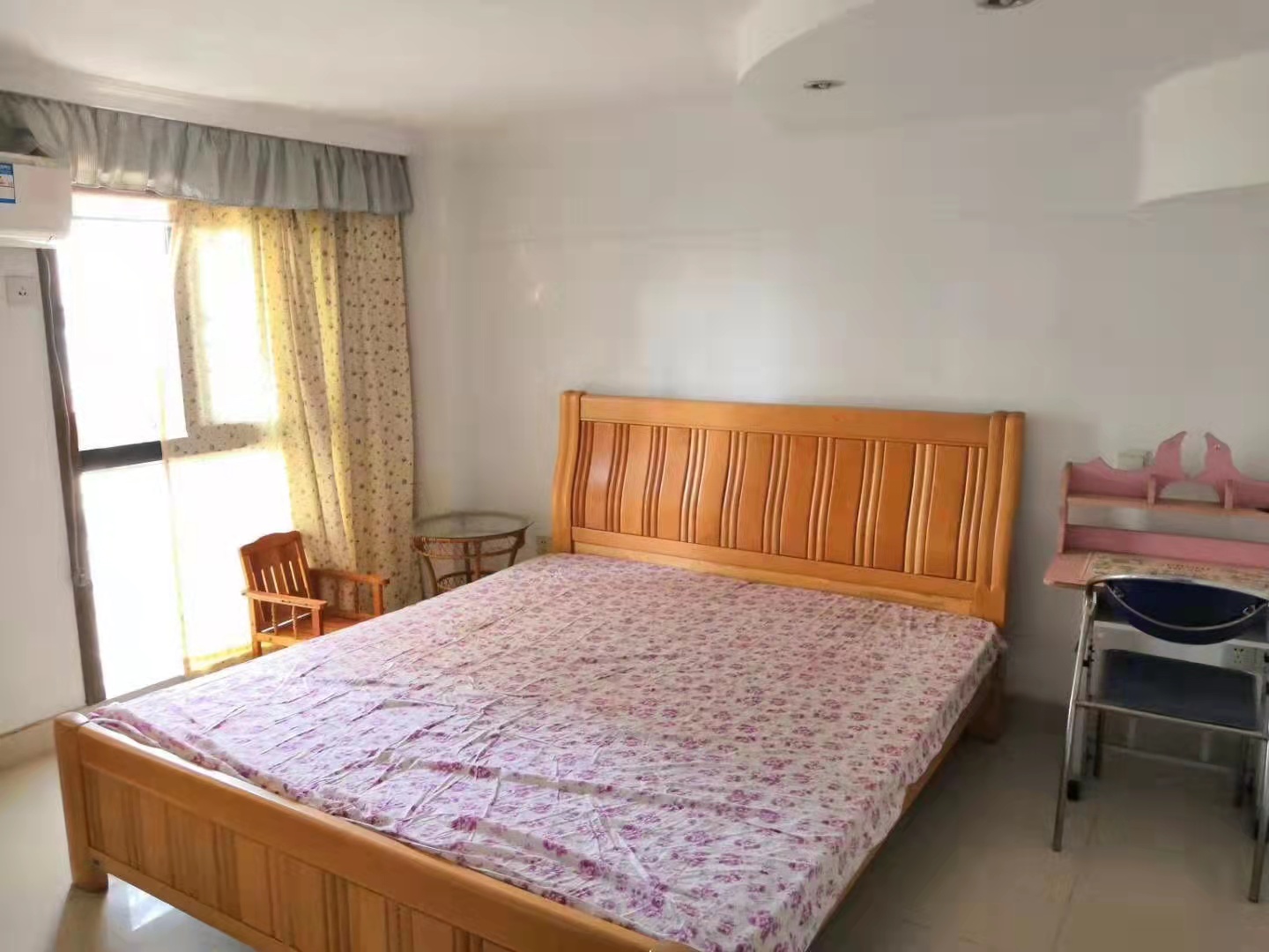 华都商业广场 4室厅卫 148m&sup2;
