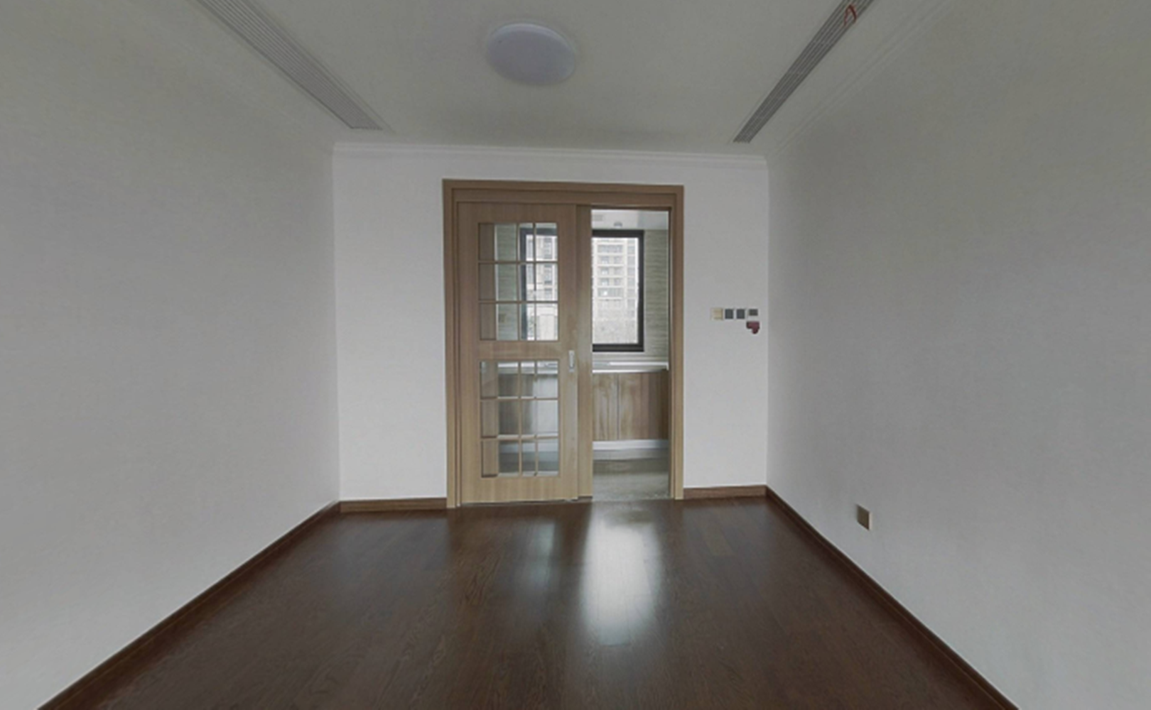 雍华府 3室2厅2卫 118m²