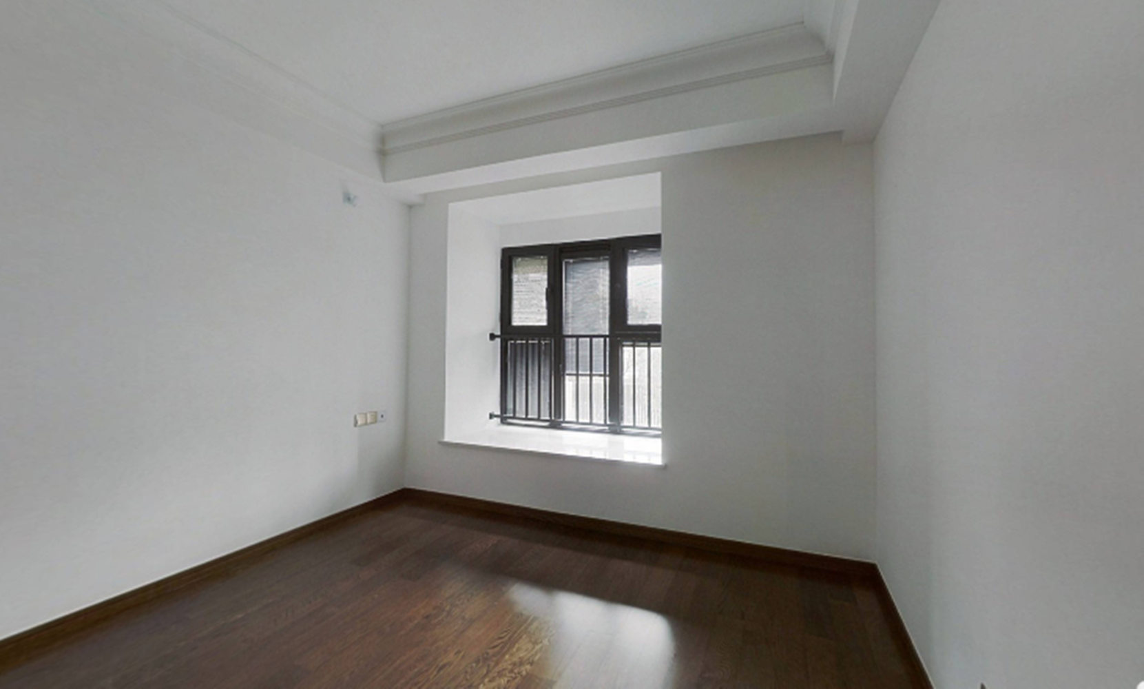 雍华府 3室2厅2卫 118m&sup2;