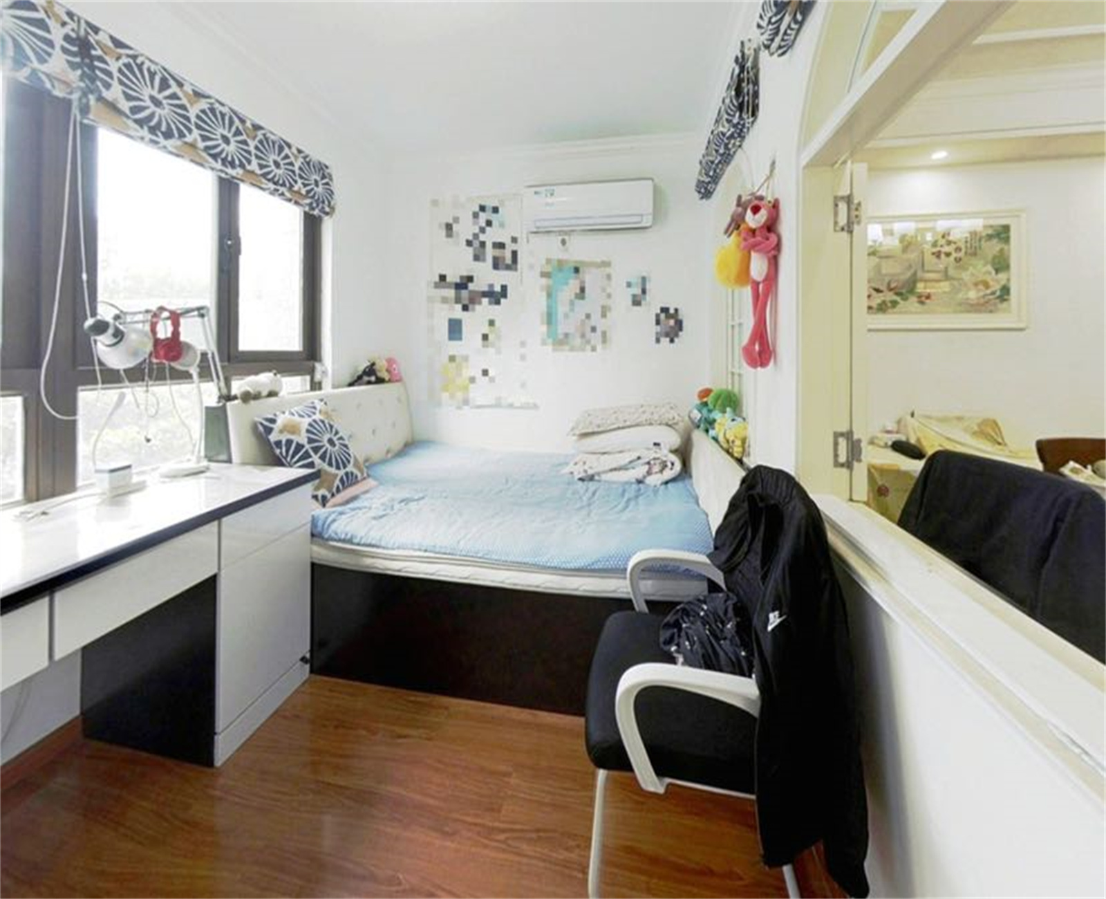 盛和花半里 3室2厅2卫 142.4m&sup2;