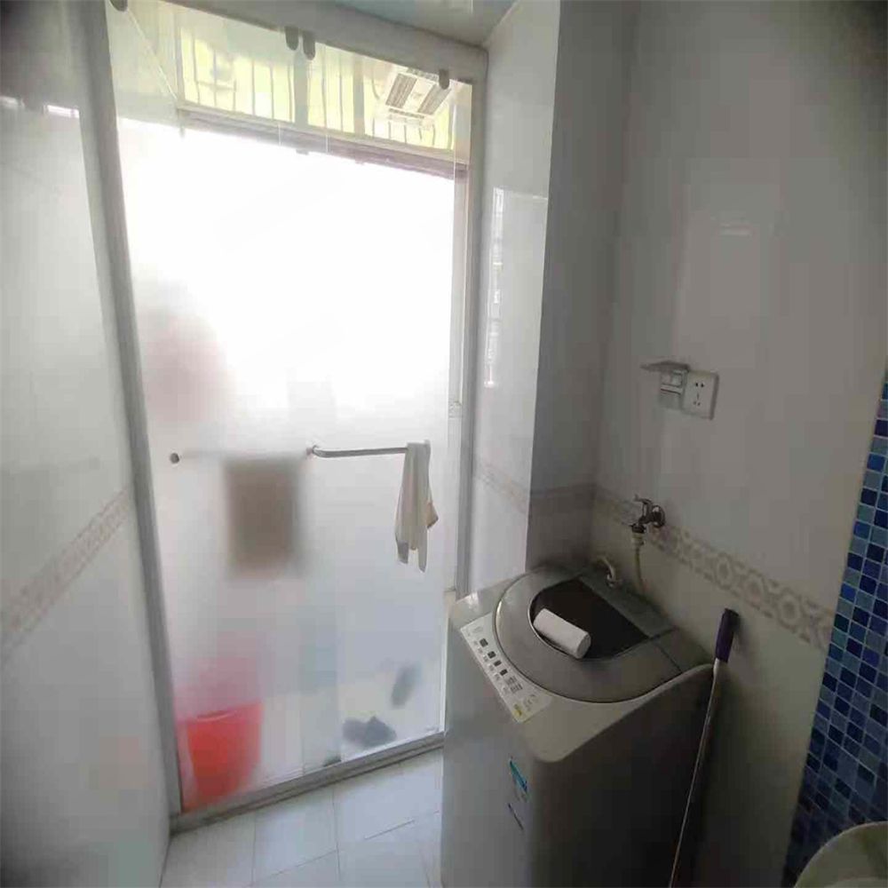 锦安花园一期 3室2厅1卫 134.91m&sup2;