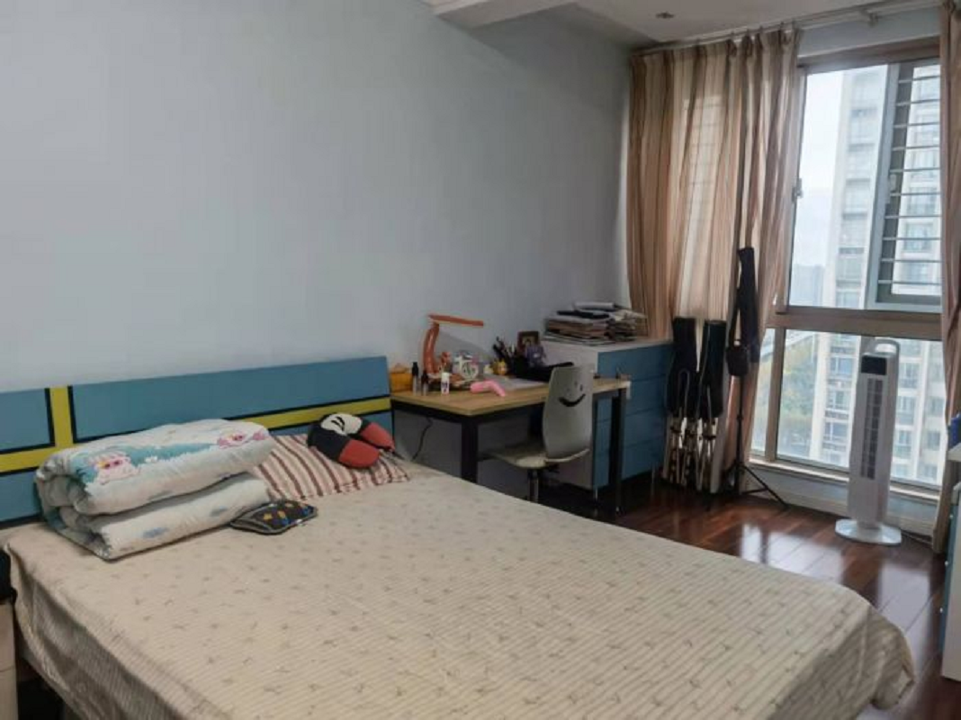 中南世纪花城一期 2室2厅1卫 101m²
