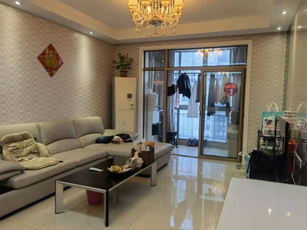 中南世纪花城一期 2室2厅1卫 101m²