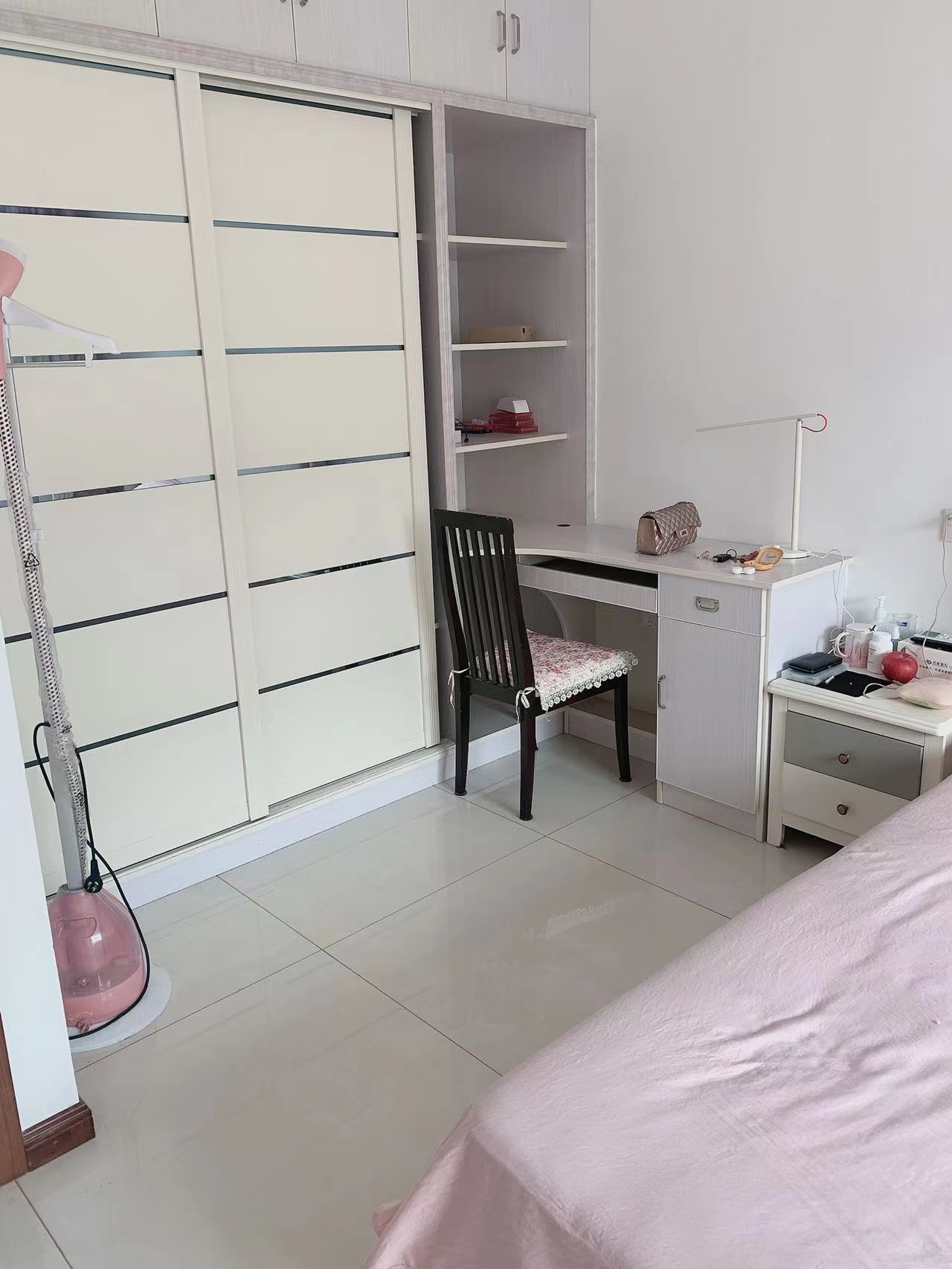 新港花苑西区 2室2厅1卫 83.13m&sup2;
