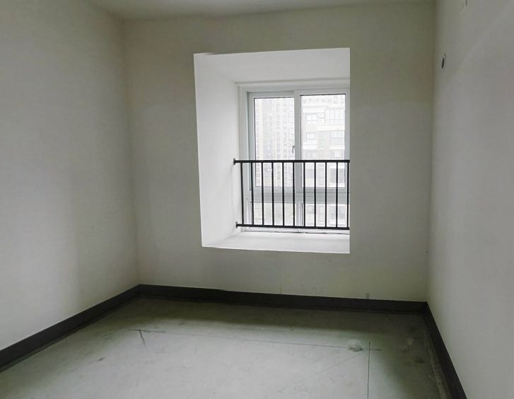 新城香溢紫郡 4室2厅2卫 145m&sup2;
